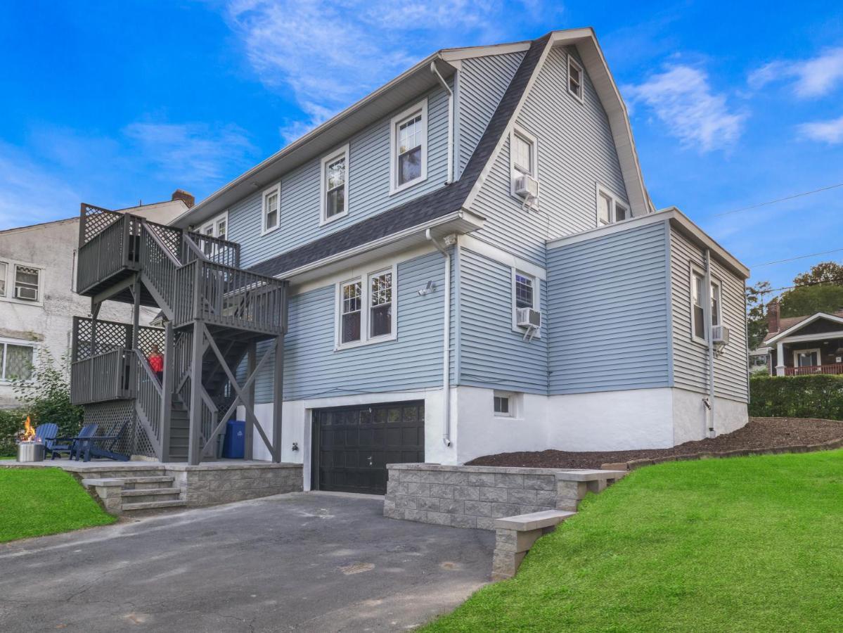 Deck View Of Hudson River & Mt Beacon / Boho Suite Newburgh Exterior photo